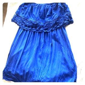 Blue strapless coverup